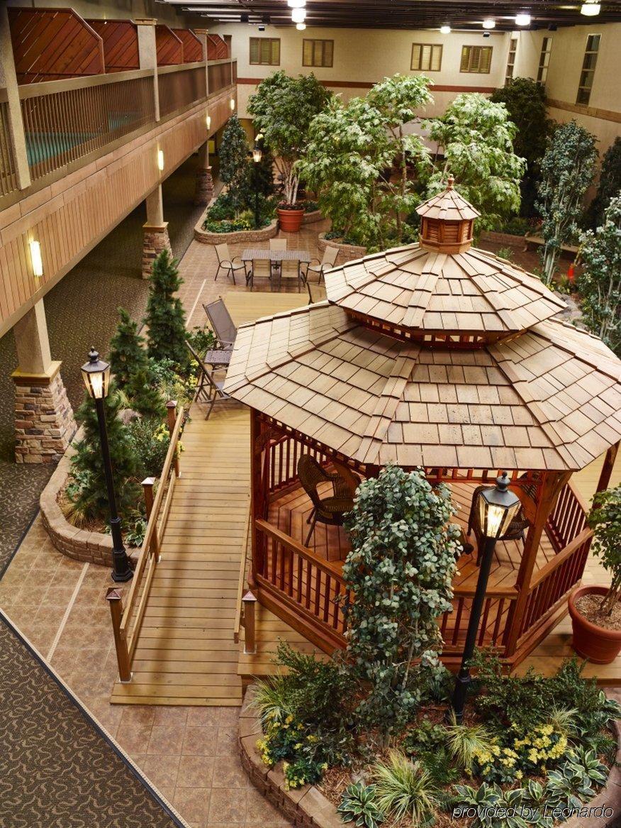 Livinn Hotel Minneapolis North / Fridley Bagian luar foto
