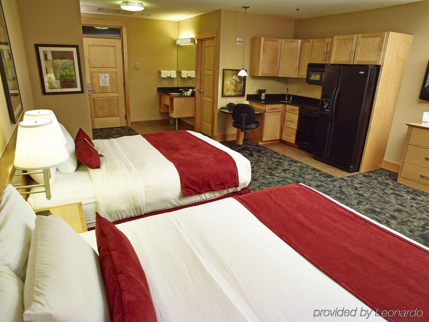 Livinn Hotel Minneapolis North / Fridley Bagian luar foto